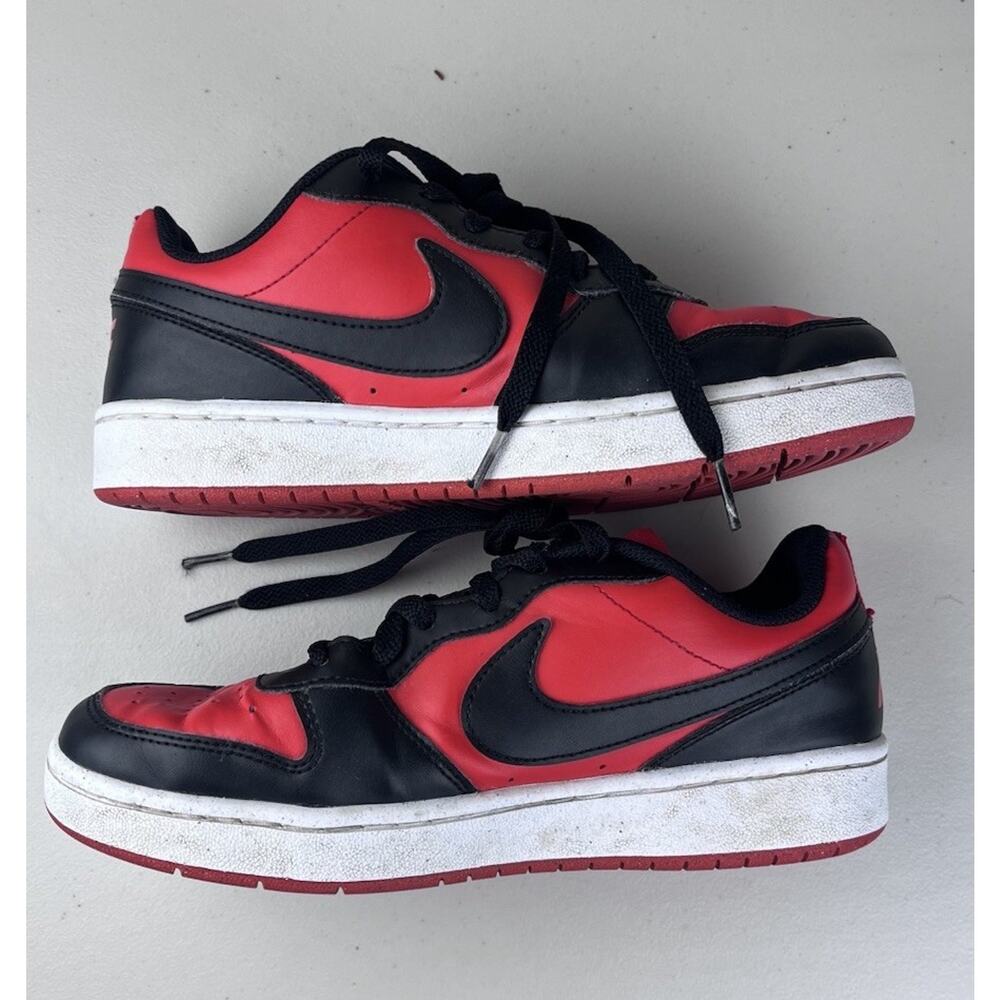 Nike Court Low Red Black Youth 6Y Sneaker Women 7.5 DV5456-600 Tennis Shoe - Picture 5 of 7